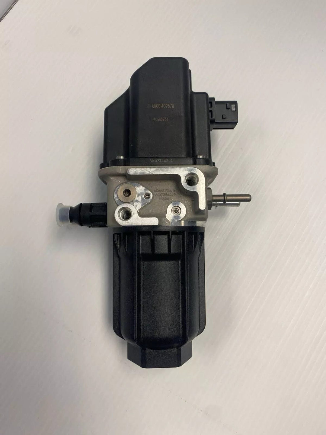 EA0011400678 | Genuine Freightliner® Def Pump