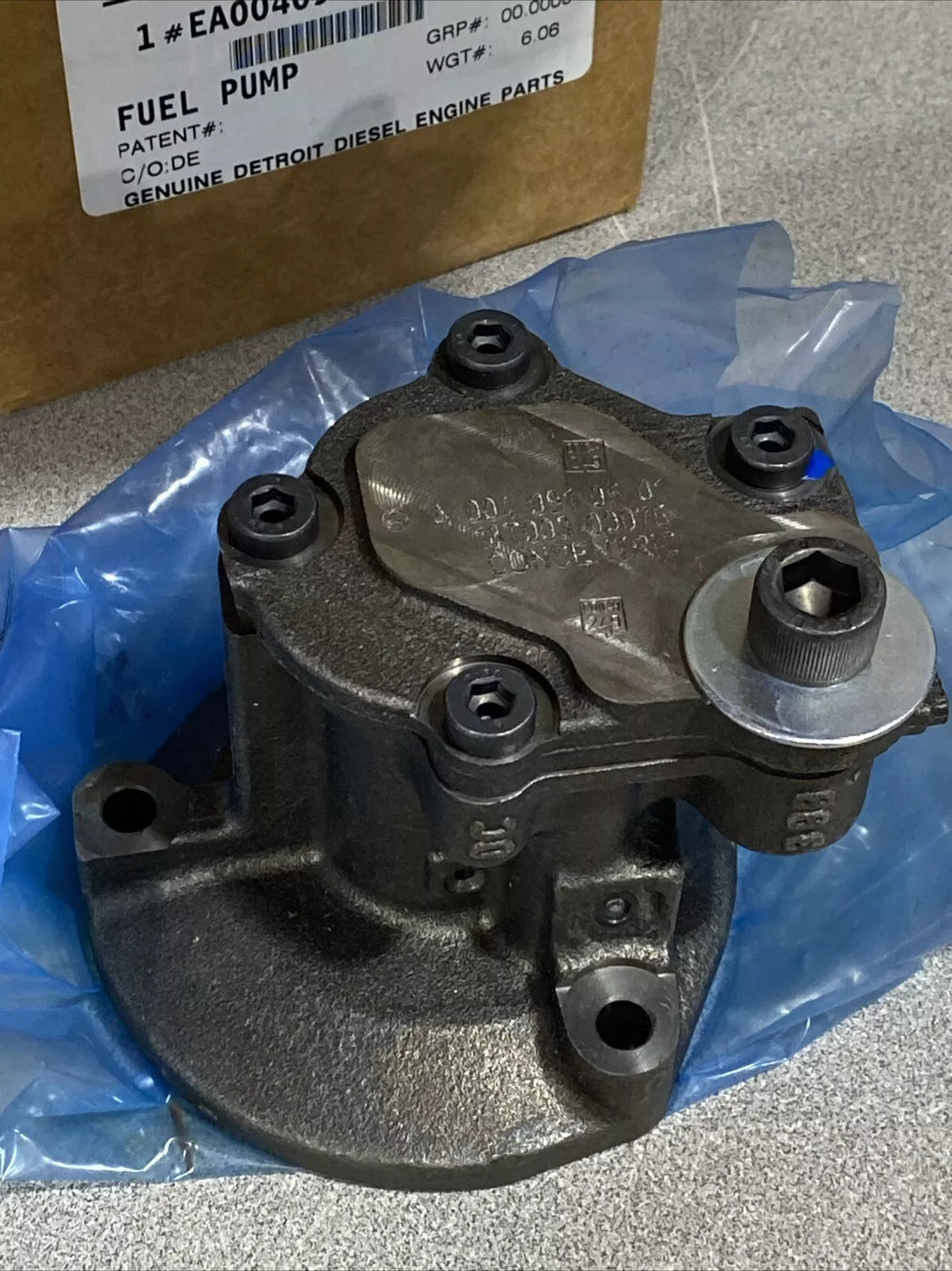 0040910501 | Genuine Detroit Diesel® Fuel Pump for MBE900 6.3L