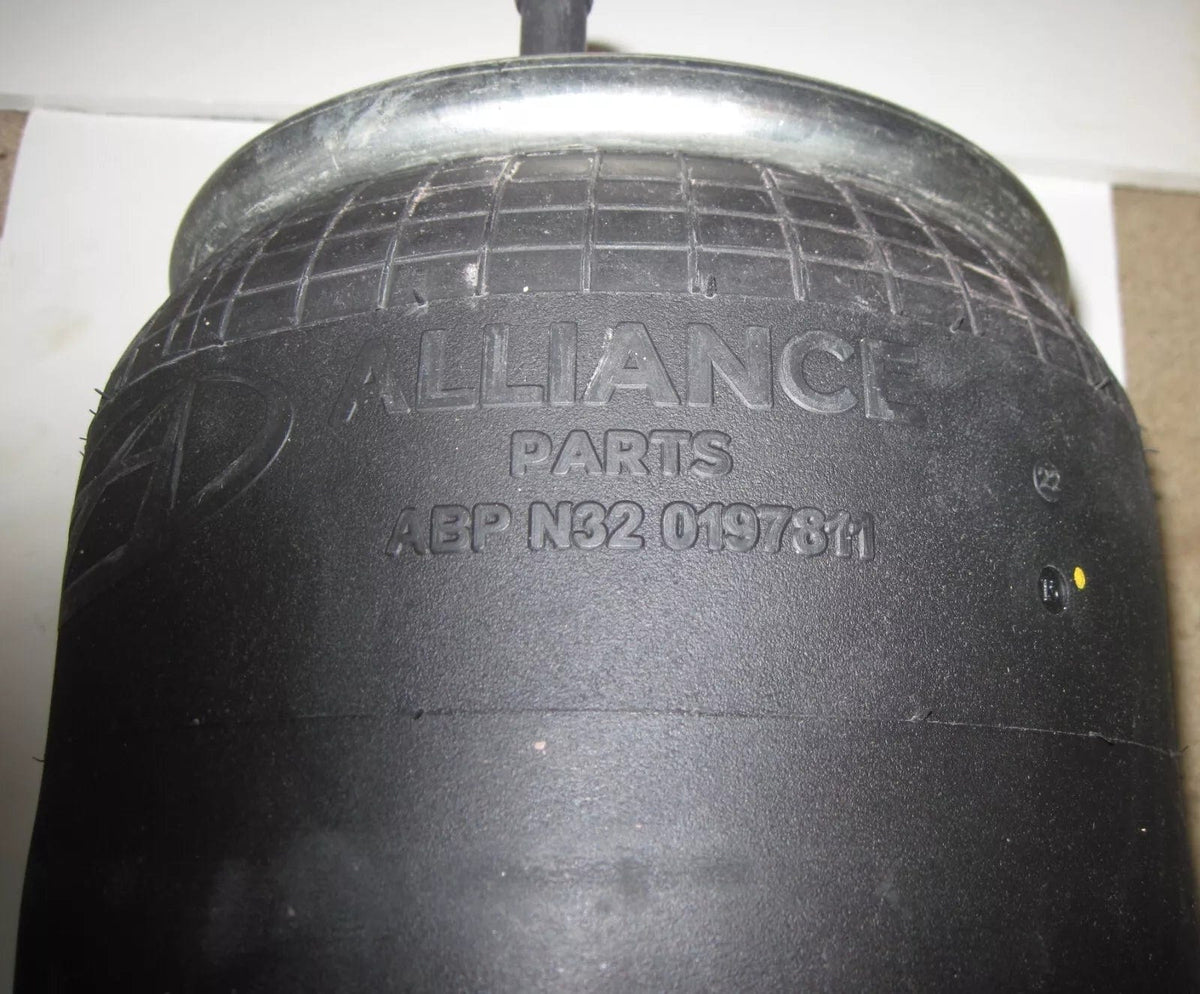 OEM Alliance® - Part Number: 16-13840-000 - Air Suspension Spring