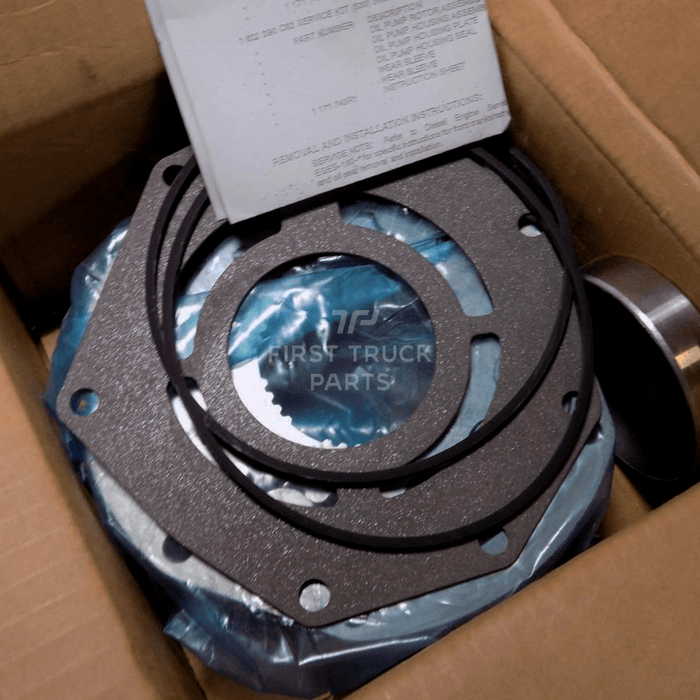 1822326C92 | Genuine Navistar® Oil Pump Kit DT466E
