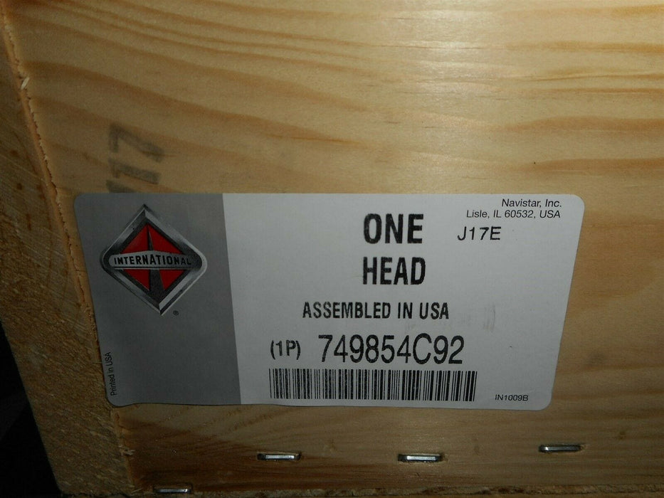 691877C91 | Genuine International® Cylinder Head