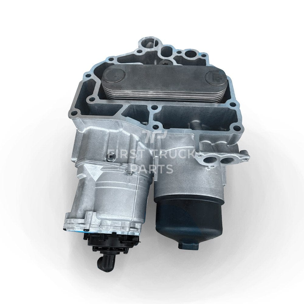 P/N: 7096175C92 Genuine International® New Engine Oil Cooler 