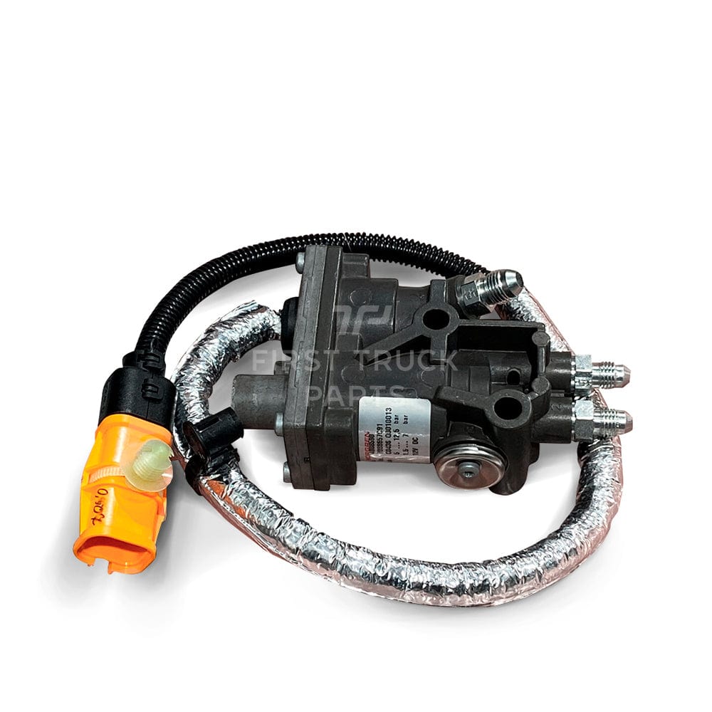 7088657C91 | Genuine International® Air Control Valve 12V