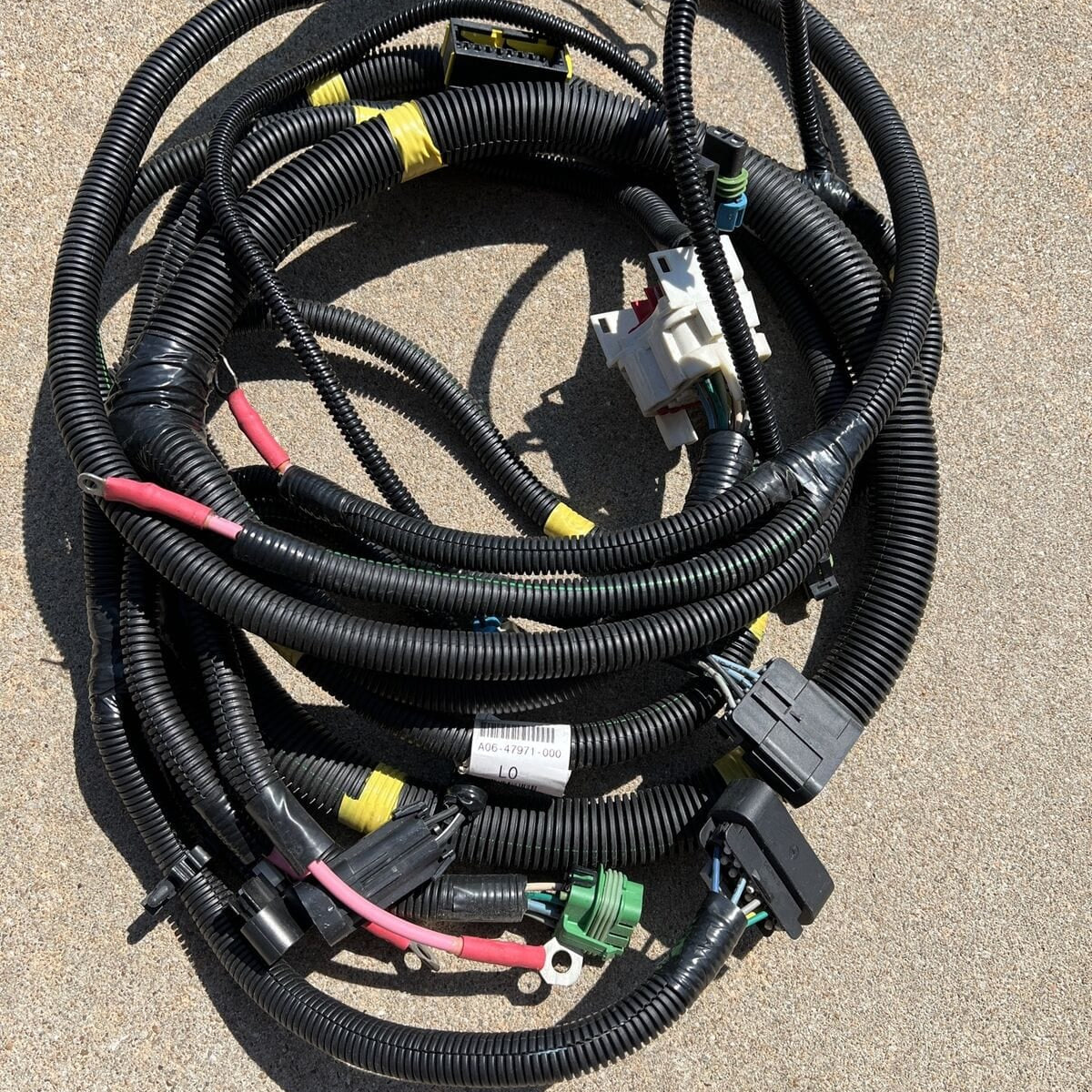 thumbnail image 2 of Low Coolant Sensor Connector Harness – Fits Freightliner Engine, Direct Replacement (A06-61692-000) 2 of 5