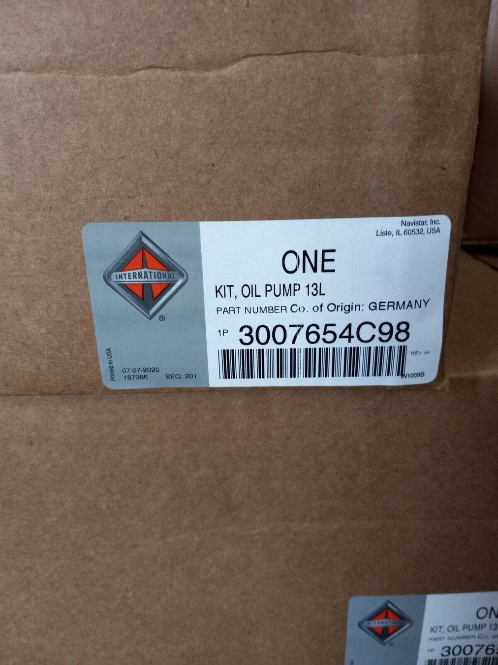 3007654C98 | Genuine International® Oil Pump Kit